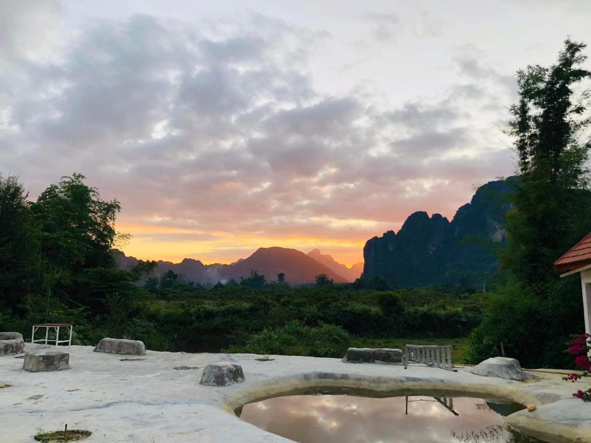 Jungle Paradise Vangvieng - Bungalows Vang Vieng Dış mekan fotoğraf