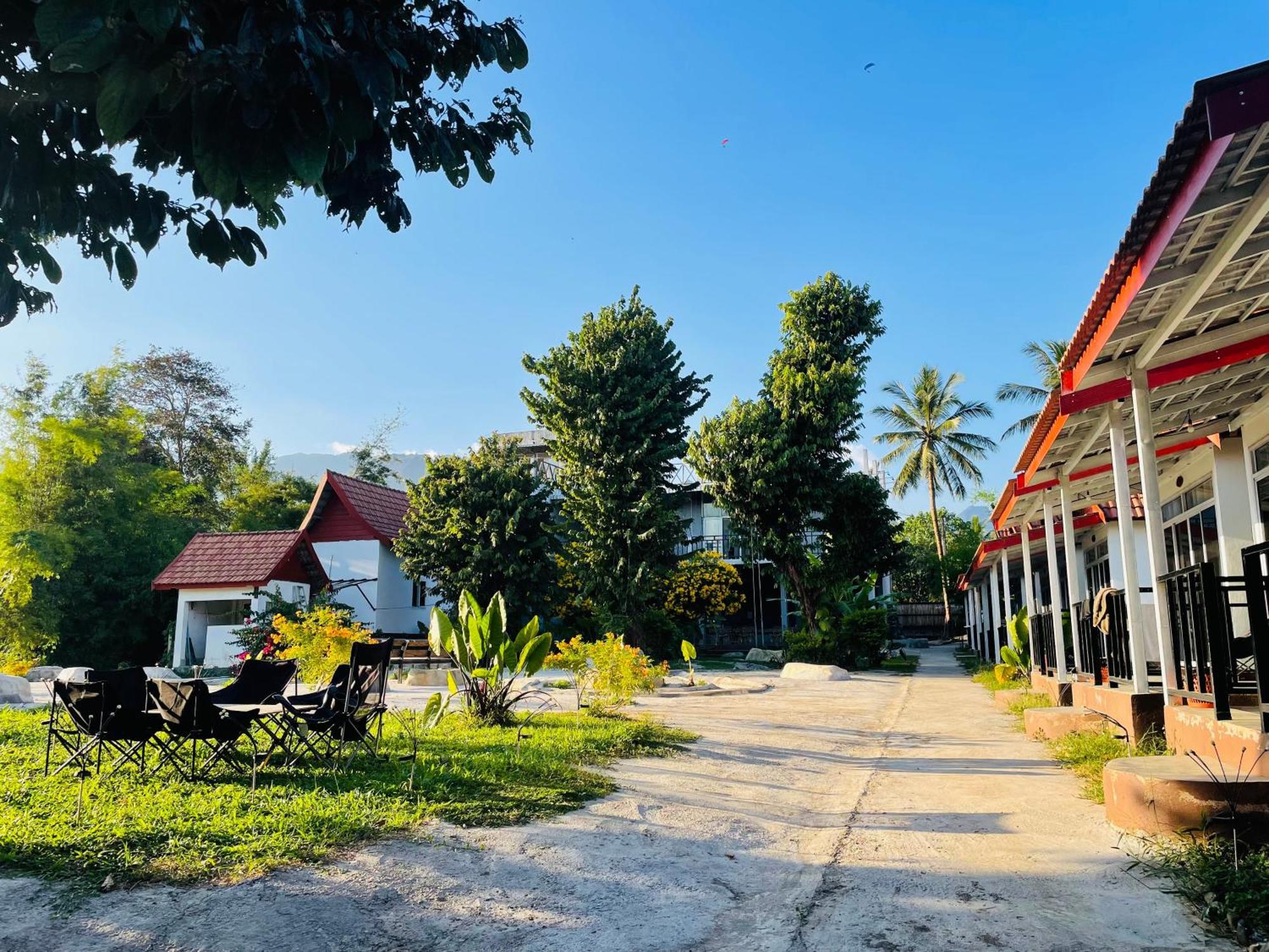 Jungle Paradise Vangvieng - Bungalows Vang Vieng Dış mekan fotoğraf